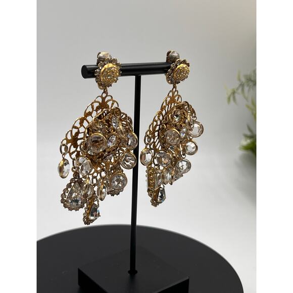 Kenneth Jay Lane 1960’s Signed Filigree Crystal Chandelier Clip Runway Earrings - Picture 7 of 10